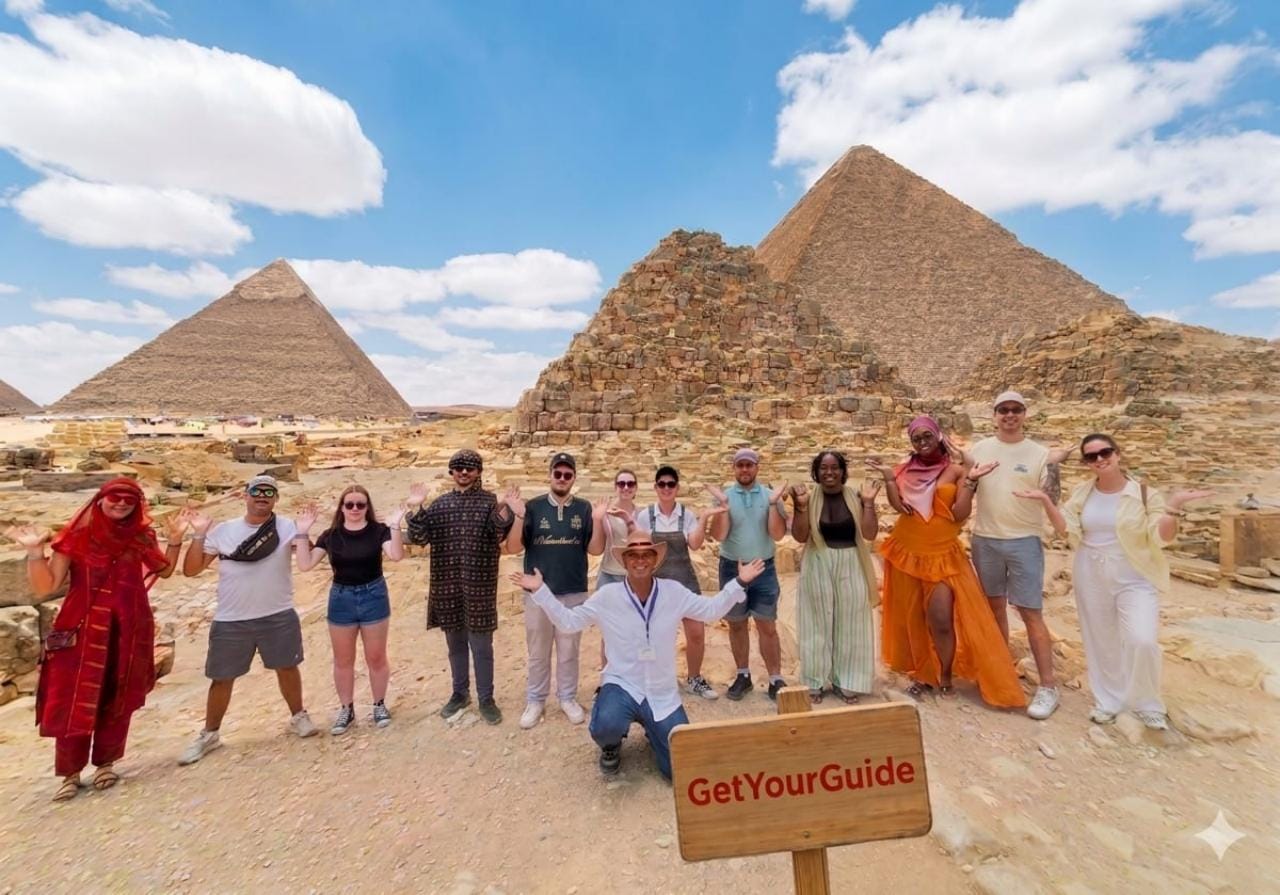 Hurghada Cairo flight: pyramids, kings mummies museum or GEM - Hurghada Cairo Flight