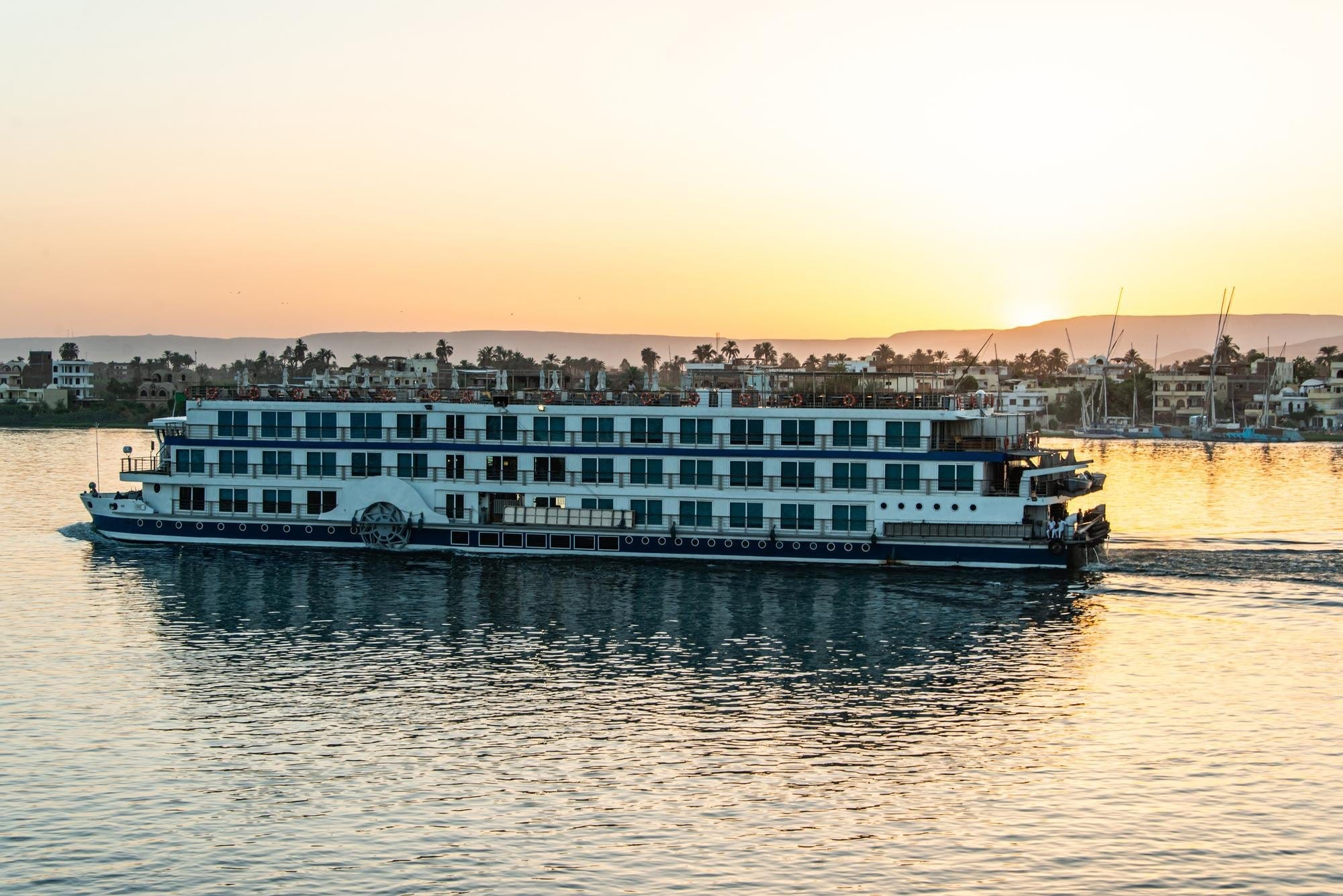 From Aswan: 4-Day 3-Night Nile Cruise with Hot Air Balloon - Luxor Aswan Night (Photo 1)