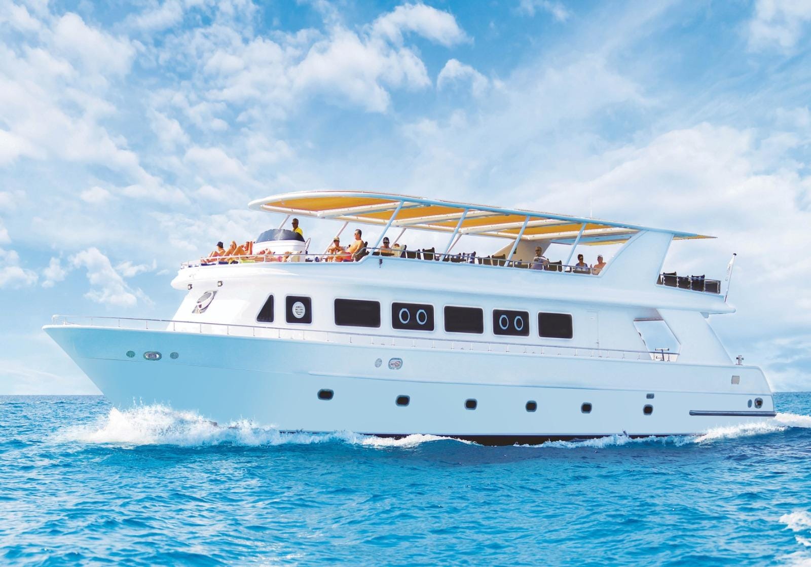 Sharm el-Sheikh: Premium Ras Mohammed & White Island Cruise - Sharm Sheikh Premium (Photo 1)
