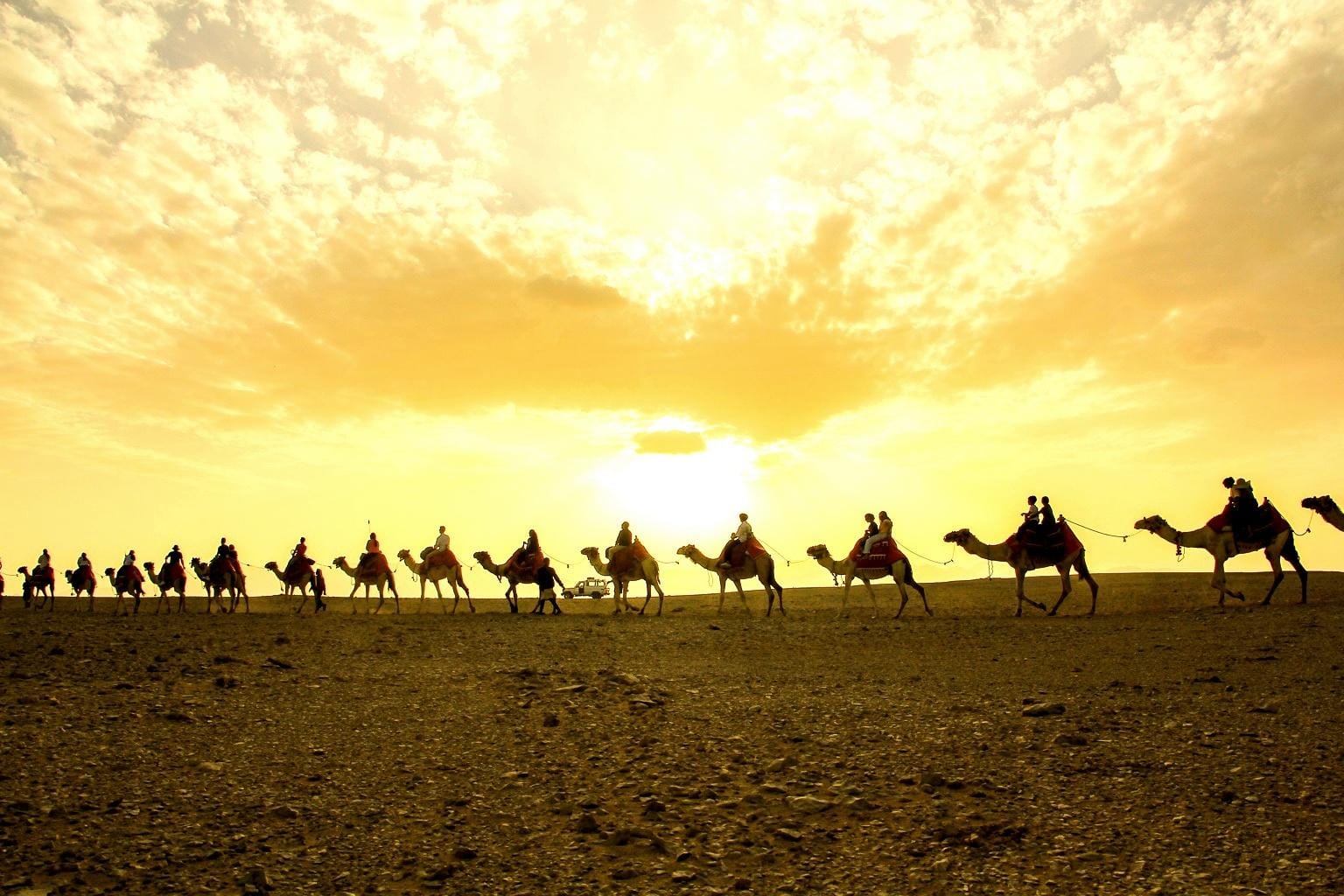 Hurghada: Oasis sunset with Camel Ride & stars - Hurghada Oasis Sunset (Photo 1)