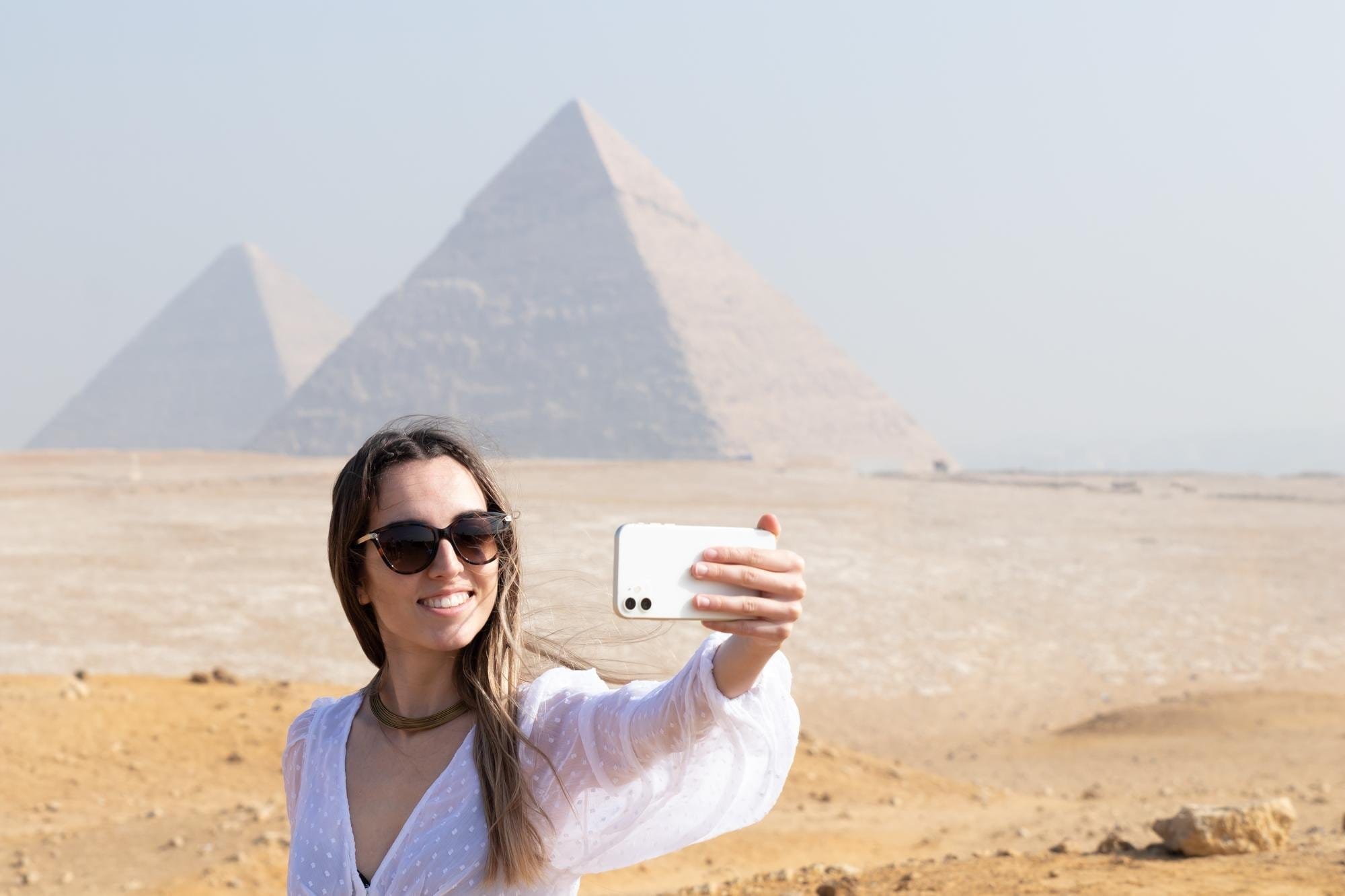 From Hurghada: Pyramids and Egyptian Museum Tour & Boat Ride - Cairo Hurghada Pyramids (Photo 1)