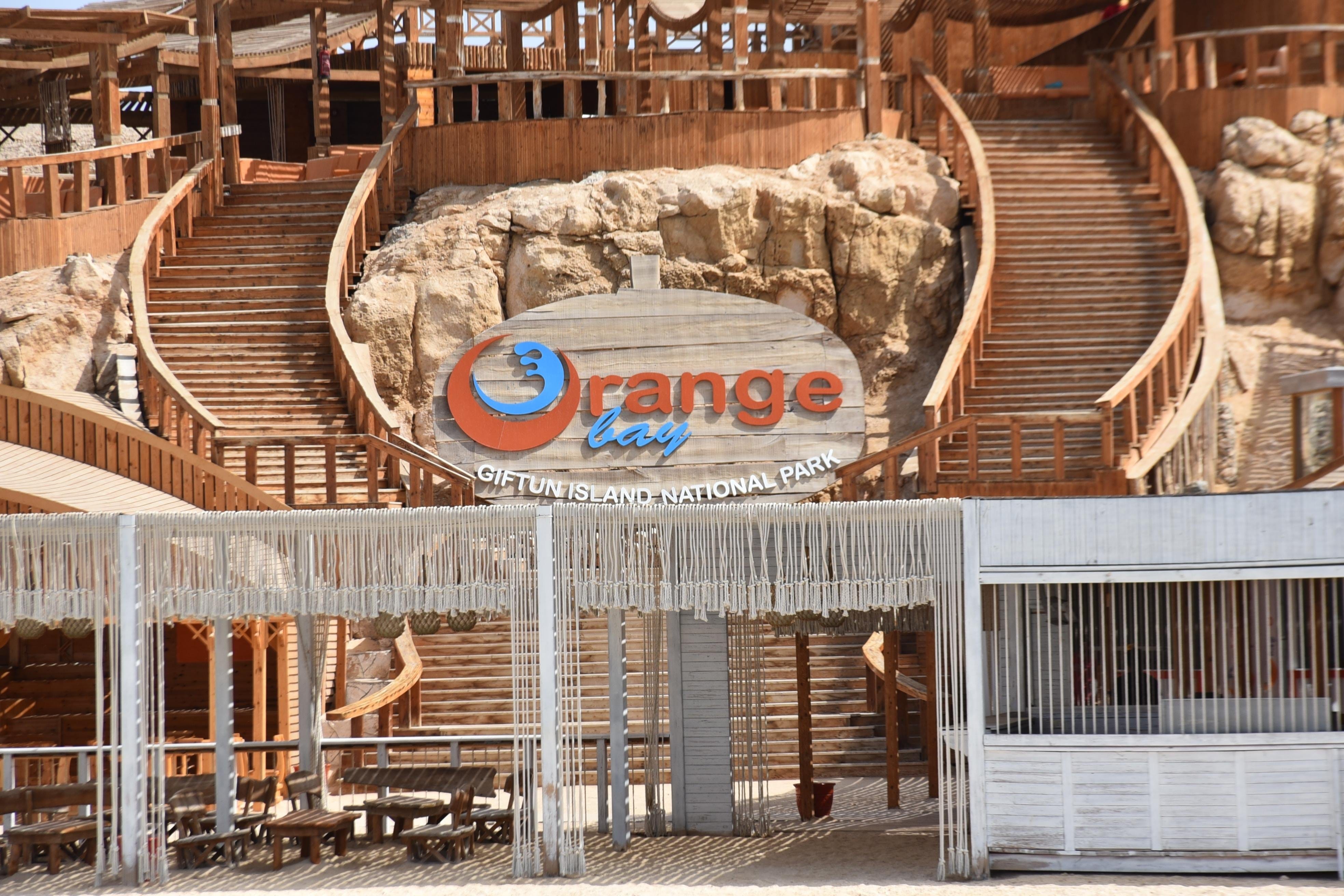 Hurghada: Luxury Giftun island w/snorkeling/lunch & Massage - Hurghada Giftun Island